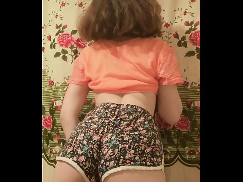❤️ Seksi mlada bejba se pred kamero sleče s kratkih hlač Sex video na sl.dewporn.ru ️❤