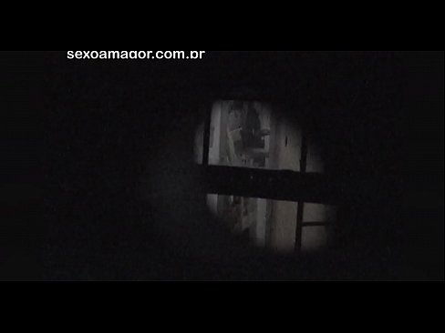 ❤️ Blondinko na skrivaj snema voajer iz soseske, skrit za votlimi opekami Sex video na sl.dewporn.ru ️❤